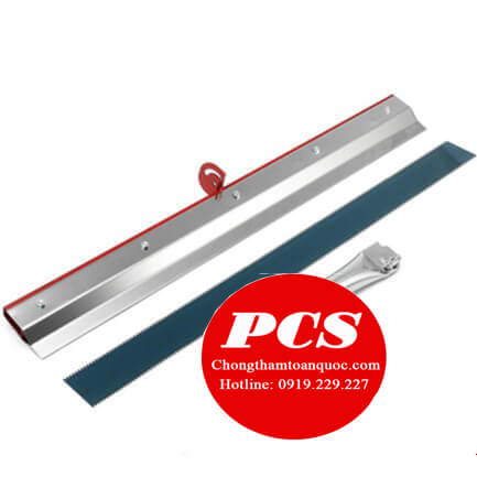 Bàn cào răng cưa thi công sơn epoxy - chống thấm polyurethane