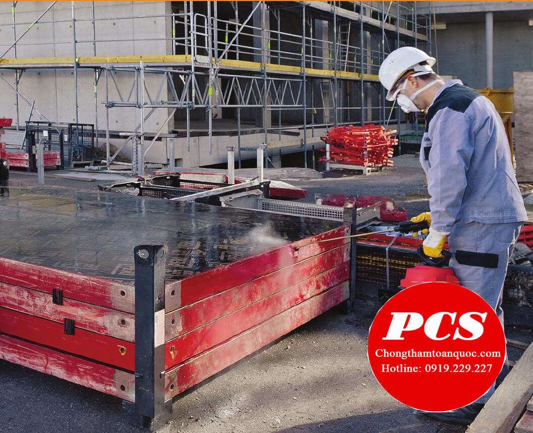 Hình ảnh minh họa khi sử dụng chất tháo ván khuôn