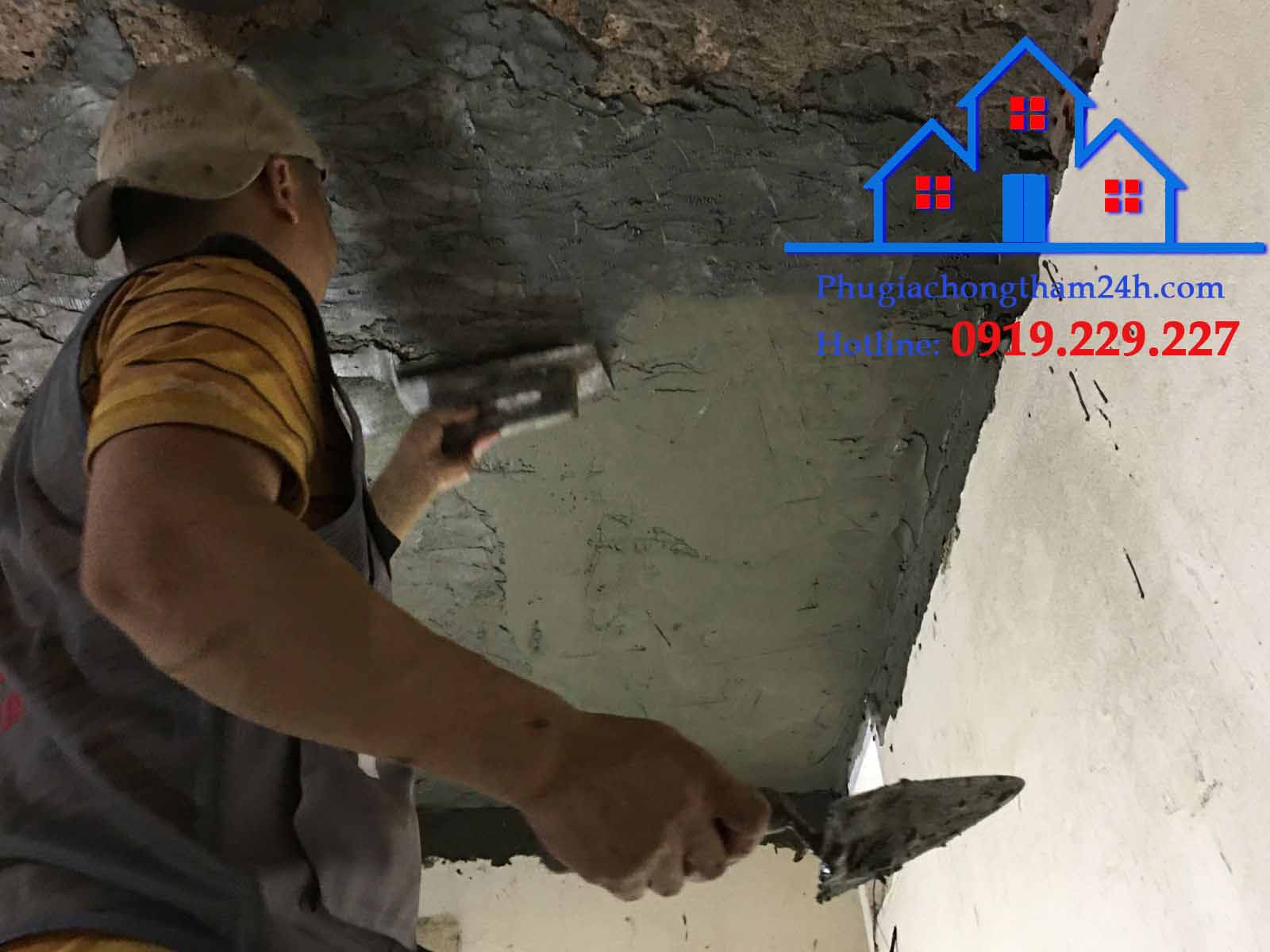 Hình ảnh trát chống thấm trần nhà bằng vữa Compact 500