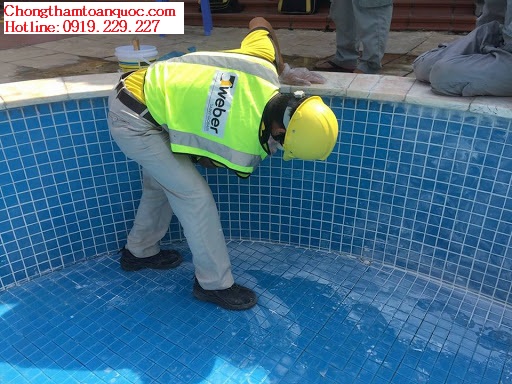 Keo dán gạch Webertai Gres dành cho hồ bơi và gạch đá kich thước lớn