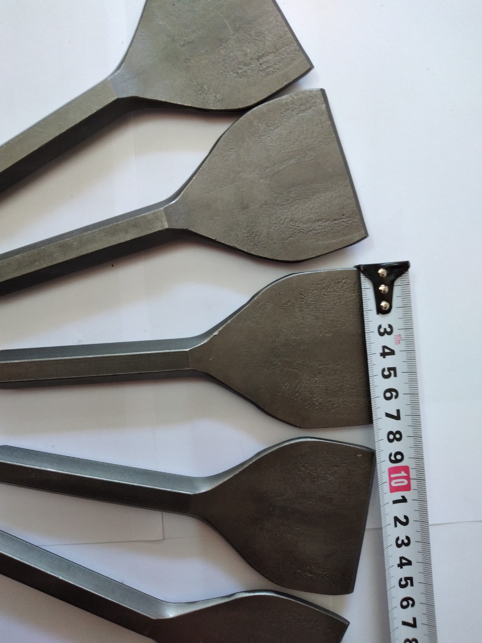 Mũi đục bê tông dẹt