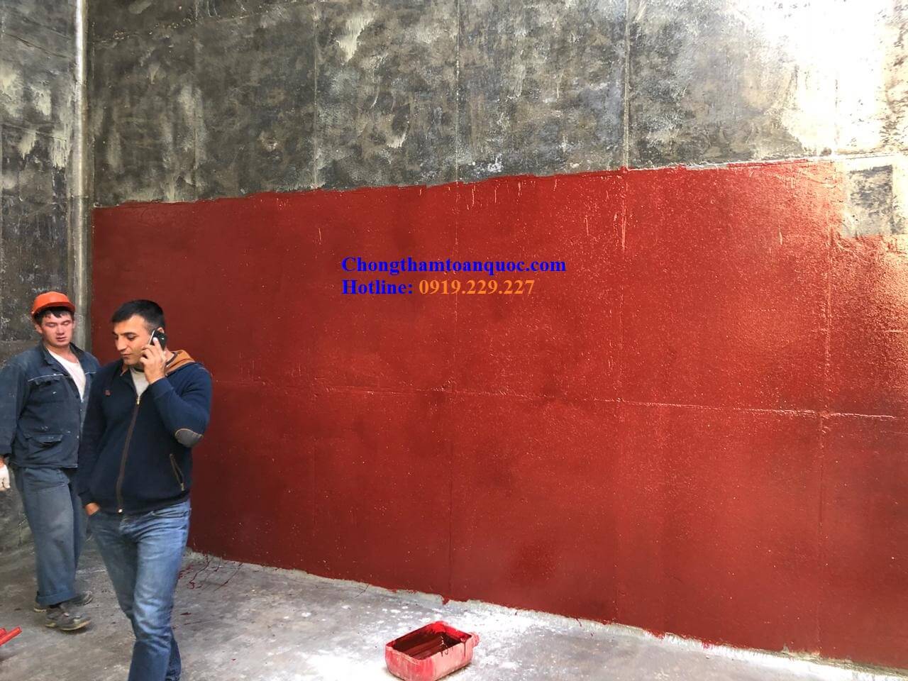 Có thể thi công MasterSeal M 790 bằng chổi hoặc con lăn. Nên hoàn thành thi công tối thiểu hai lớp