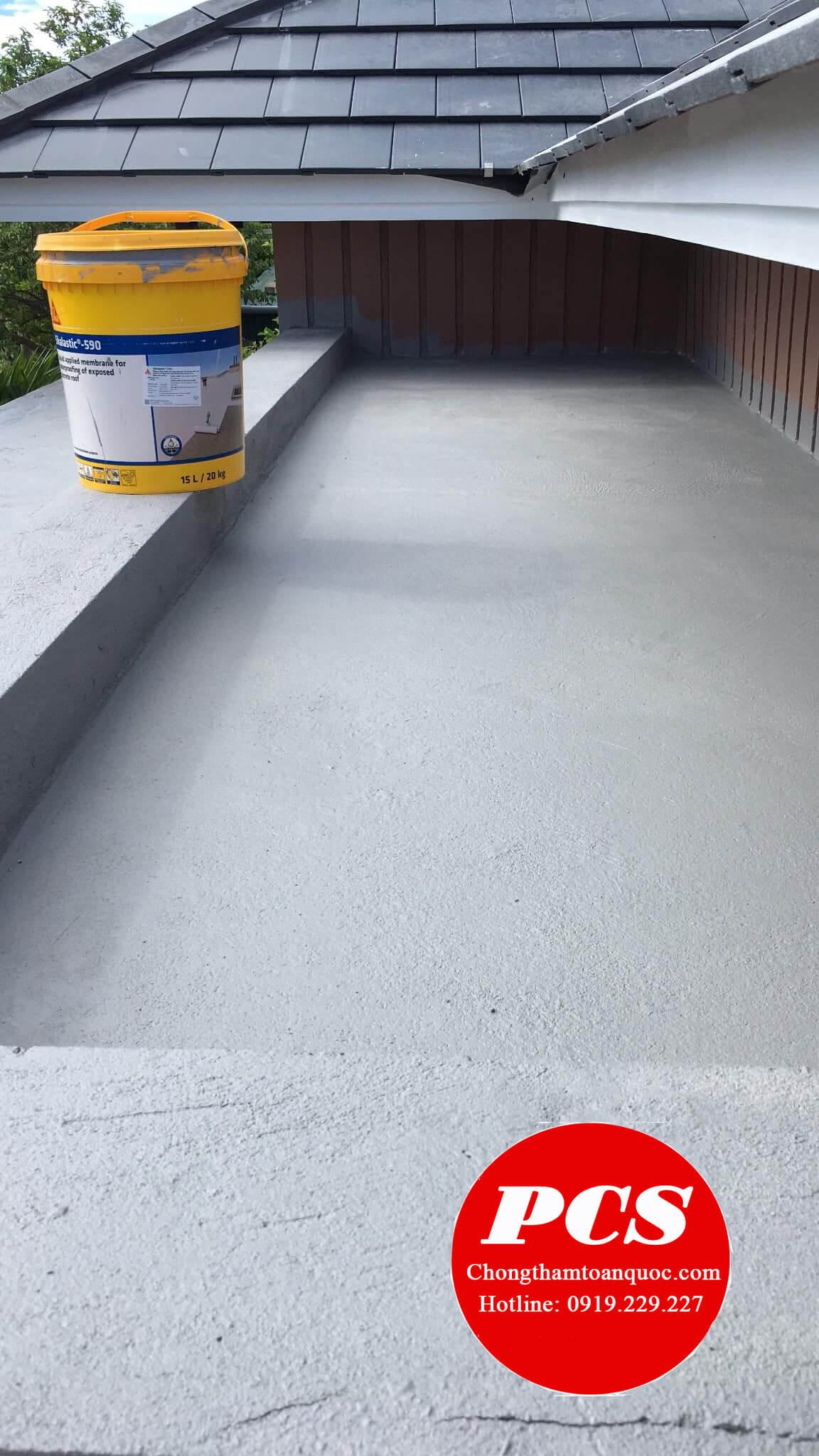 Thi công chống thấm mái