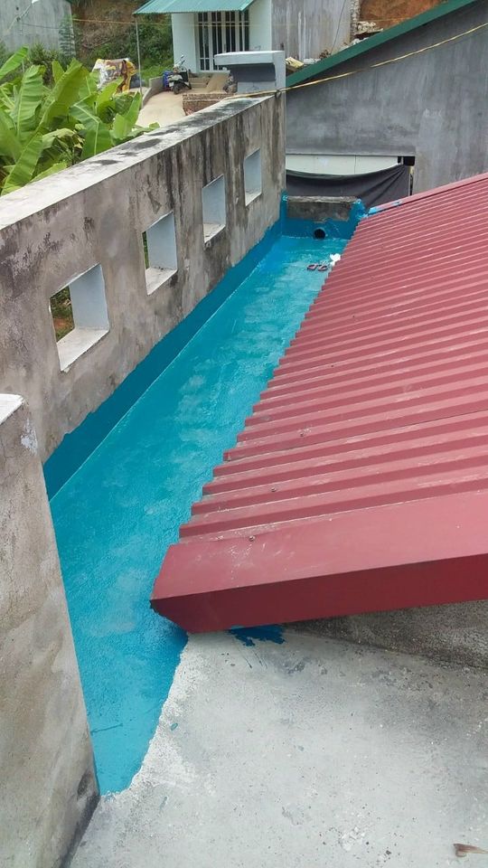 VITEC PU-270 dùng để chống thấm, chống nứt, bảo vệ các cấu kiện bê tông, bê tông cốt thép chống thấm sê nô mái; sân thượng, sân phơi, ban công, lô gia; tường ngoài nhà;Chống thấm bể chứa hoá chất, bể chứa nước thải; bể bơi, bể nước cứu hoả;  - Công trình giao thông, thuỷ lợi, thuỷ điện;