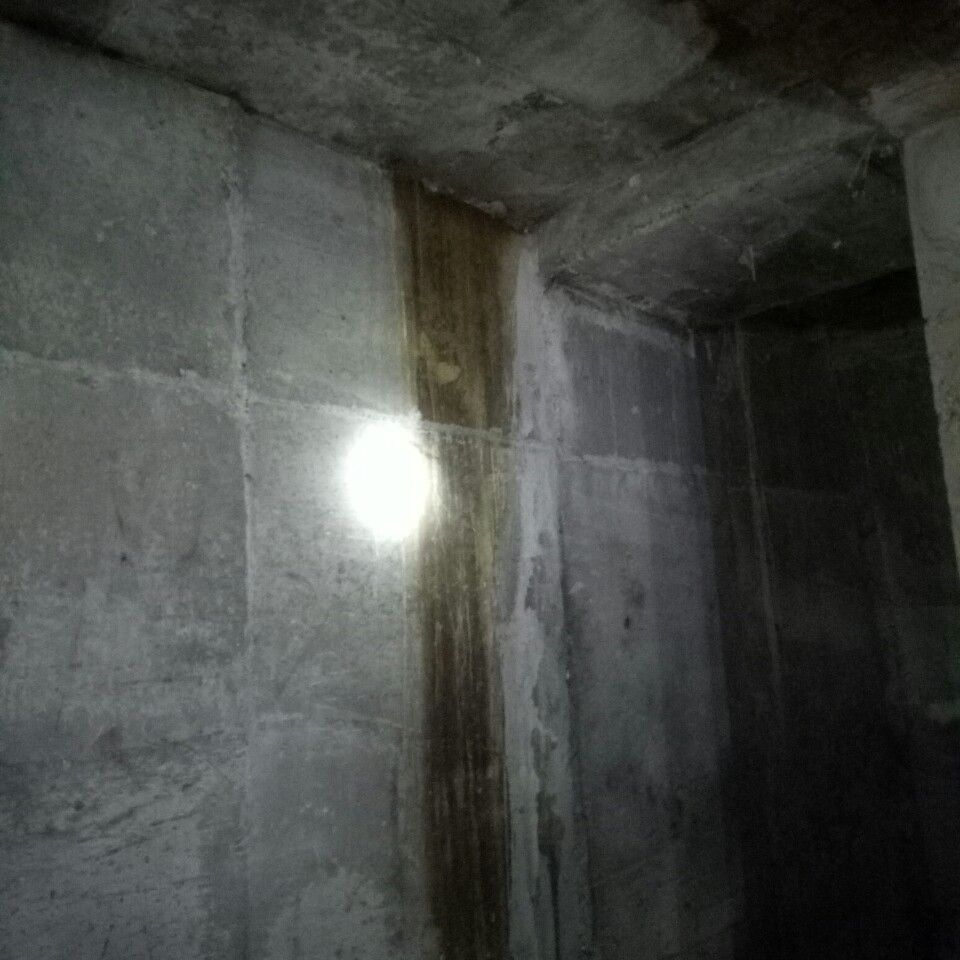 xu-ly-nut-be-tong-3 xử lý nứt bê tông hầm 3